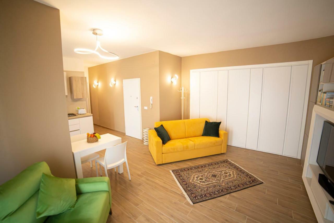 Apartamento Chez Moi Foggia Exterior foto