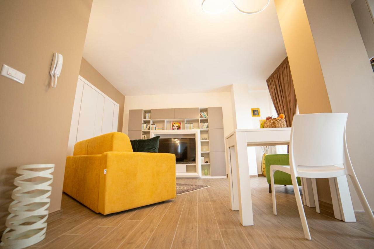 Apartamento Chez Moi Foggia Exterior foto